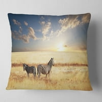 DesignArt Zebras во прекрасна трева на зајдисонце - африканска перница за фрлање - 16x16